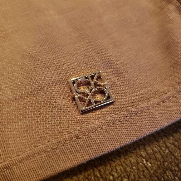 Calvin Klein Long Sleeve Crew Neck Women's Solid Liquid Jersey Tee - Picture 2 of 7